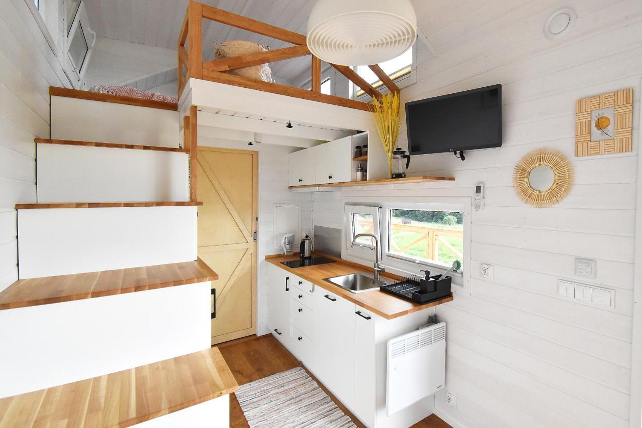 Вилла Dadaj Park - Tiny House Бискупец Экстерьер фото